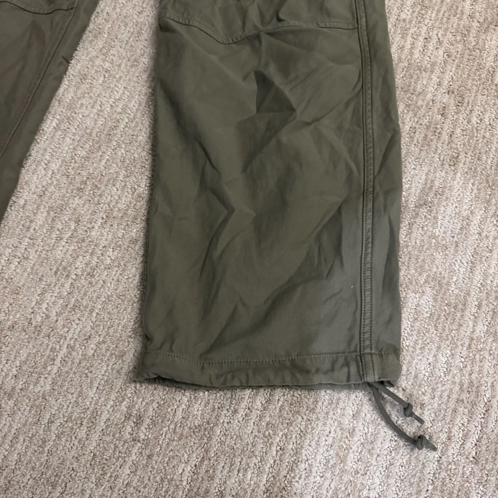 TNA Supply Olive Green Cargo Pants - Picture 2 of 4